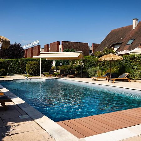 Logis Hostellerie D'Aussois Семюр-ан-Осуа Экстерьер фото